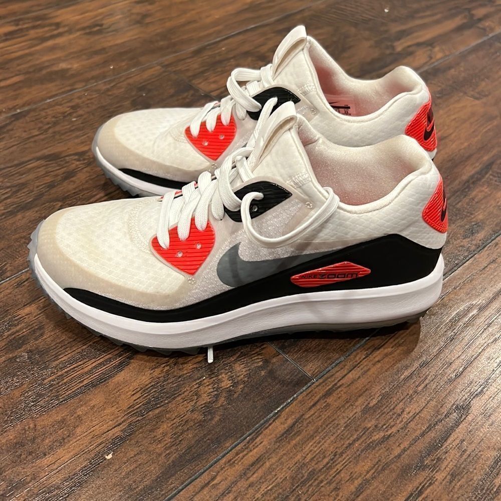 Nike Air Max Zoom 90 IT Golf Shoes Size 6 White/Infrared/Black Masters Tiger EUC
